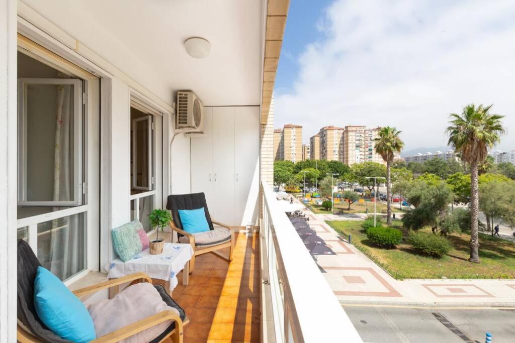 Appartement Playa Huelin Apartamento à Málaga Extérieur photo