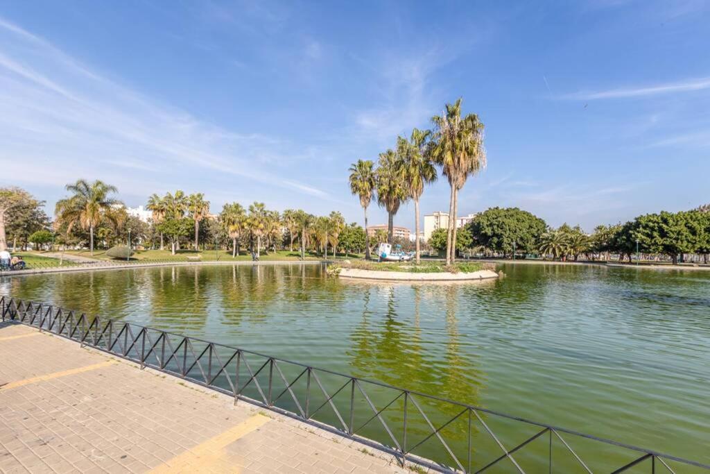 Appartement Playa Huelin Apartamento à Málaga Extérieur photo