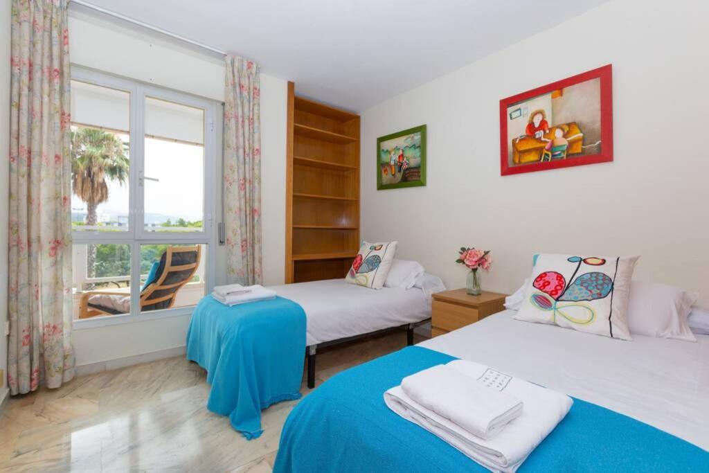 Appartement Playa Huelin Apartamento à Málaga Extérieur photo